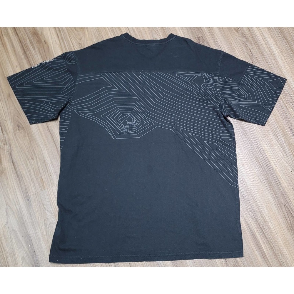 Vtg Rocawear V-neck T-shirt - Picture 2 of 4